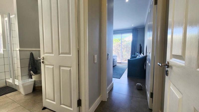To Let 4 Bedroom Property for Rent in Pinnacle Point Golf Estate Western Cape
